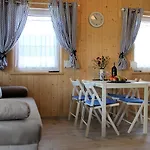 Niebieskie Lodge *